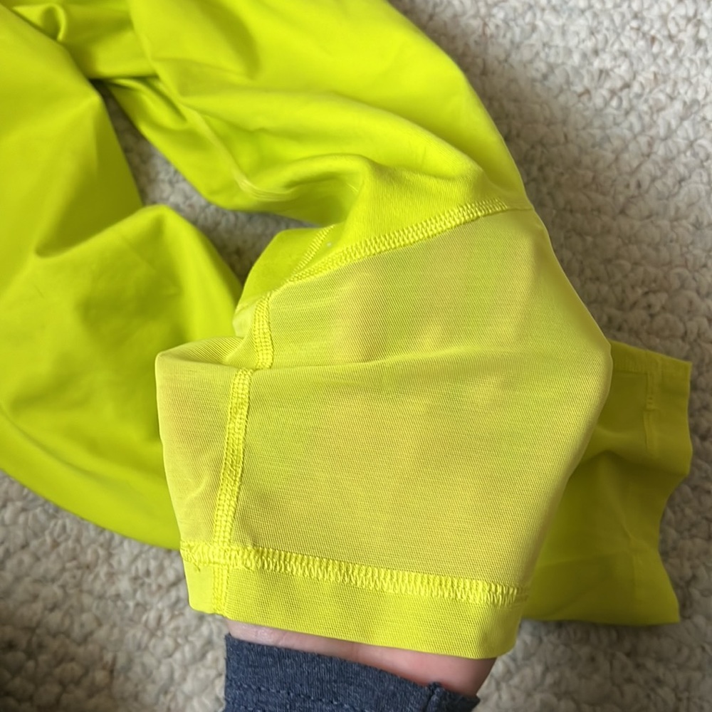 Old Navy High Waisted Mesh Crop Leggings